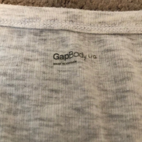 Gap long sleeve Henley - Picture 2 of 4